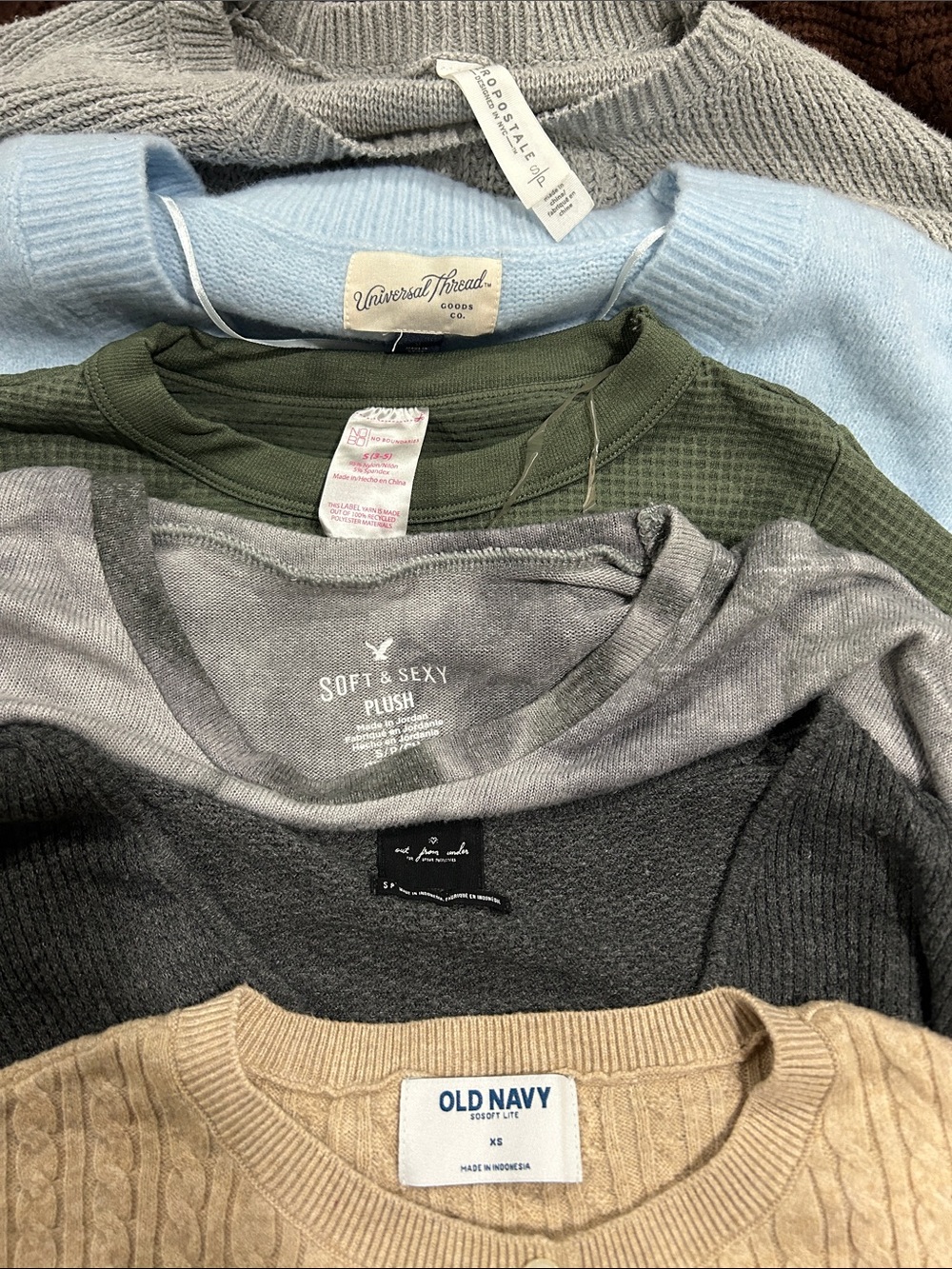 Women’s Long Sleeve Bundle - Picture 2 of 5